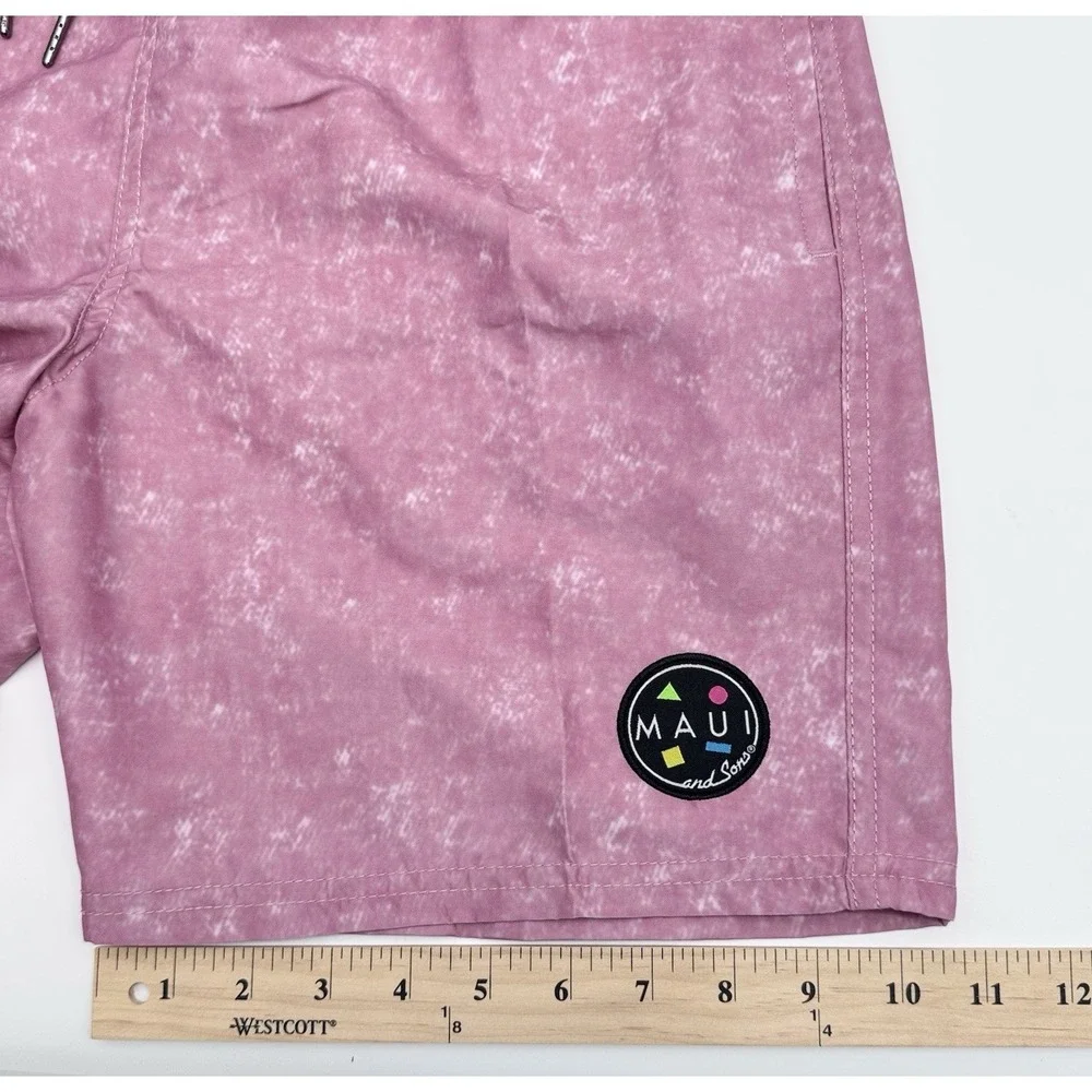 Maui & Sons Swim Short Mens Small, Color Rose, MSRP $50